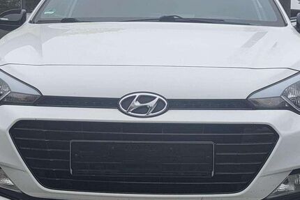 Hyundai i20 52.200 km 9.390 &euro; Raesfeld-Erle 46348