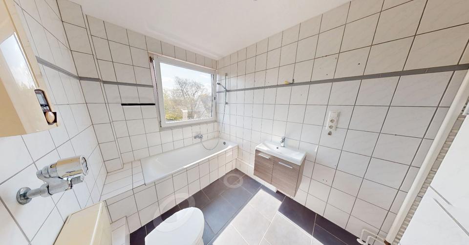Dachgeschoßwohnung Dinslaken Lohberg - 3.5 Zimmer, 88 m&sup2;, 650&euro; | Angebot:26262456