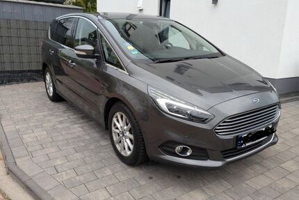 Ford S-Max 158.000 km 10.600 &euro; Datteln 45711
