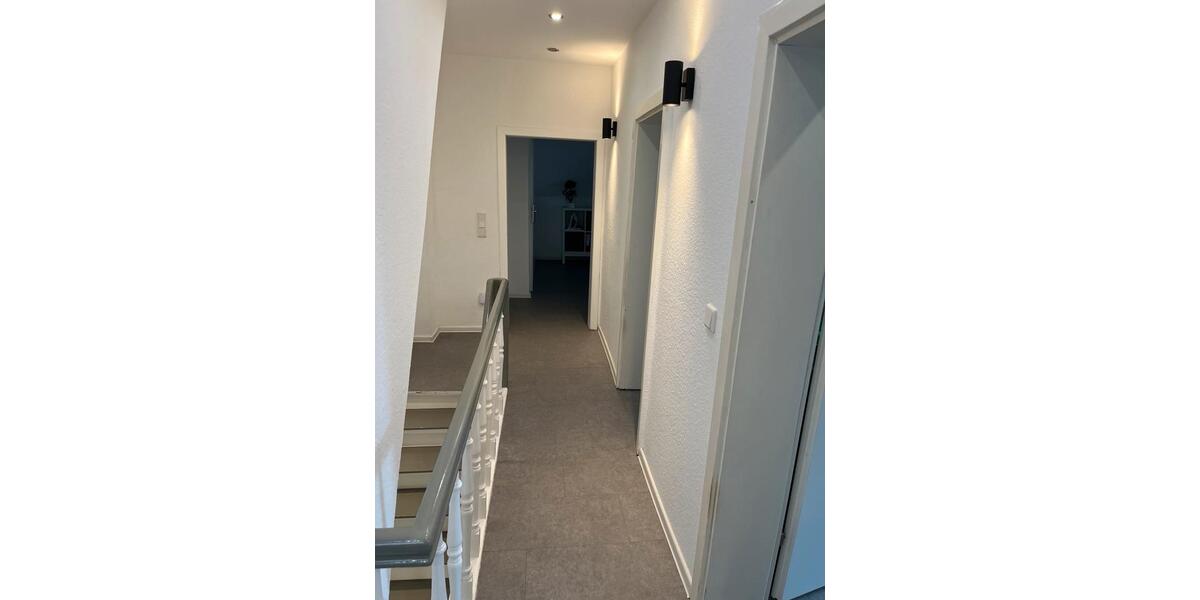 Doppelhaushälfte Essen Stadtbezirk VI - 6 Zimmer, 120 m&sup2;, 320.000&euro; | Angebot:26765274