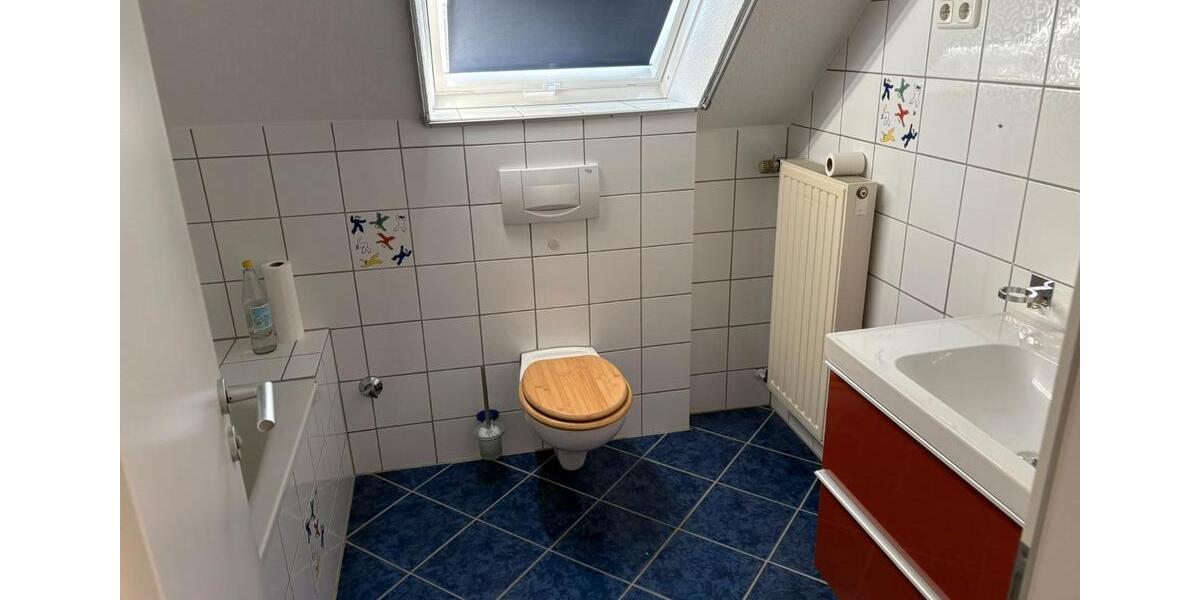 Etagenwohnung Duisburg Walsum - 3 Zimmer, 88 m&sup2;, 1.012&euro; | Angebot:26285184