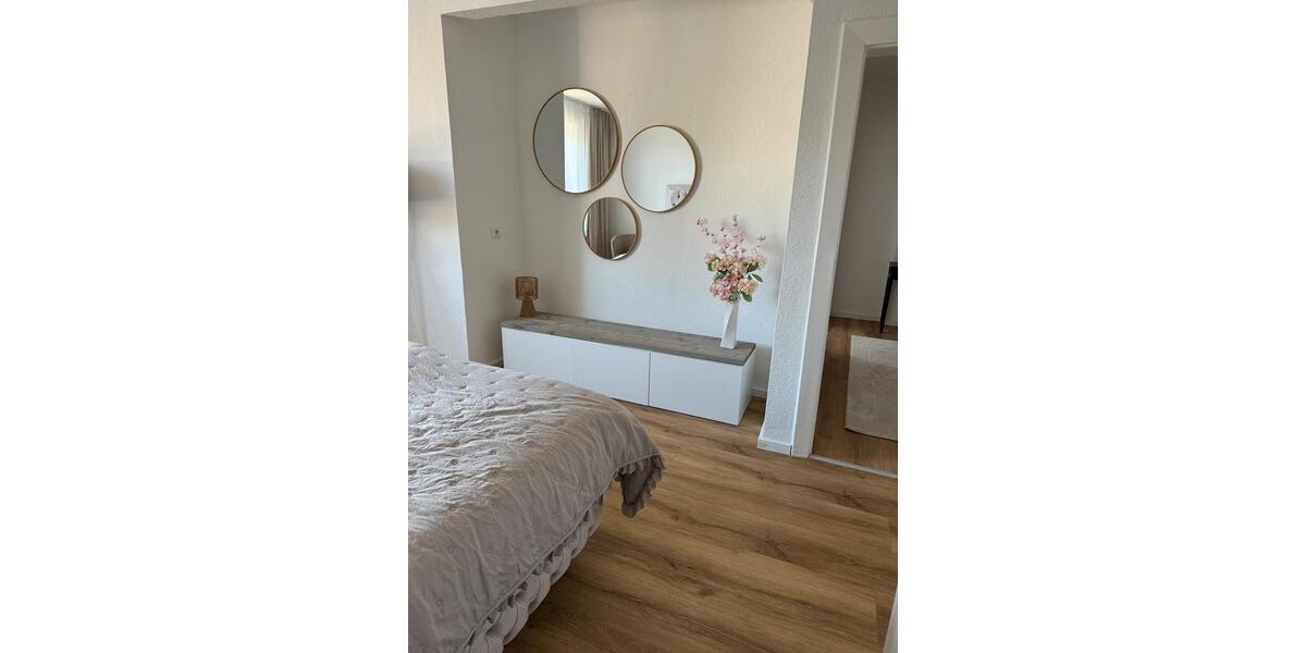 Etagenwohnung Essen Südviertel - 2.5 Zimmer, 67 m&sup2;, 1.100&euro; | Angebot:26256400