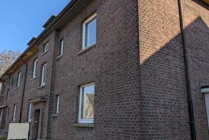 Wohnung Oberhausen Alt-Oberhausen - 3 Zimmer, 81 m&sup2;, 685&euro; | Angebot:26316163