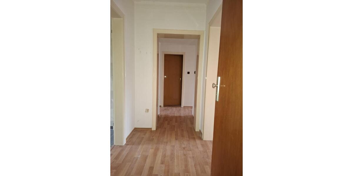 Etagenwohnung Duisburg Ruhrort - 3 Zimmer, 67 m&sup2;, 650&euro; | Angebot:24002367