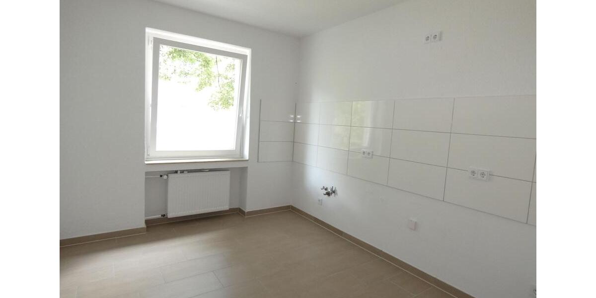 Etagenwohnung Mülheim an der Ruhr - 4 Zimmer, 124 m&sup2;, 1.450&euro; | Angebot:25877313
