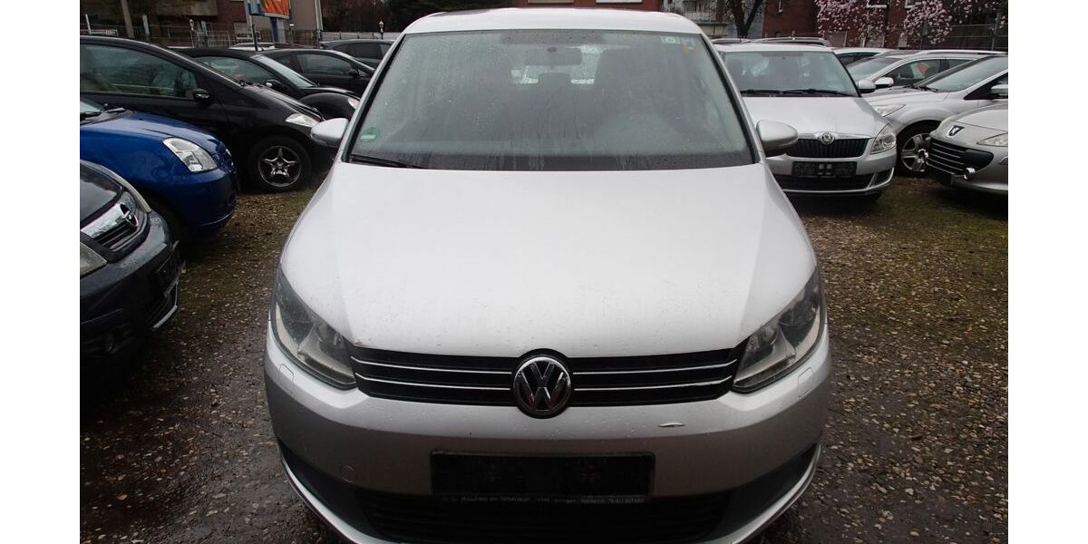 VW Touran 289.000 km 4.399 &euro; Oberhausen 46149