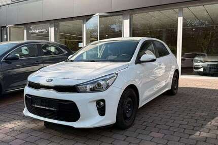 Kia Rio 88.167 km 10.490 &euro; Dorsten 46282