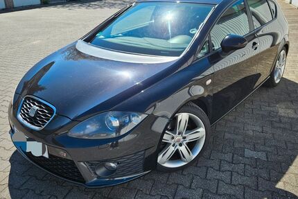 Seat Leon 237.830 km 5.999 &euro; Bochum 44867