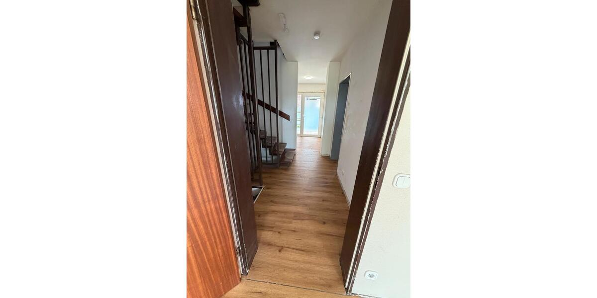 Reihenhaus Rhede - 6 Zimmer, 153 m&sup2;, 329.000&euro; | Angebot:26476173