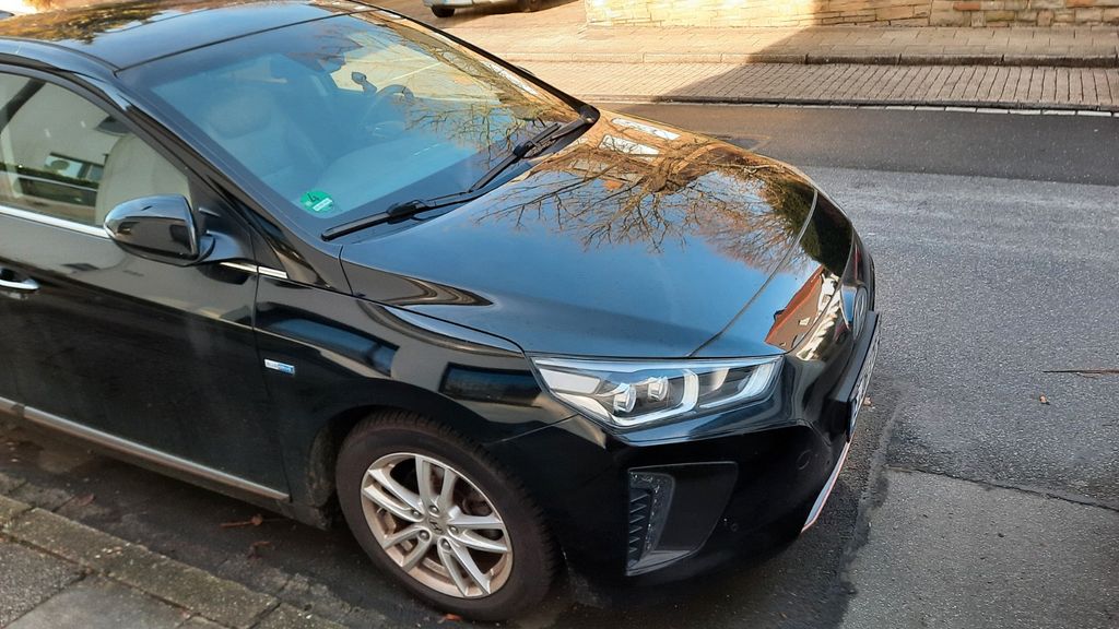 Hyundai IONIQ 107.000 km 12.000 &euro; Essen 45359