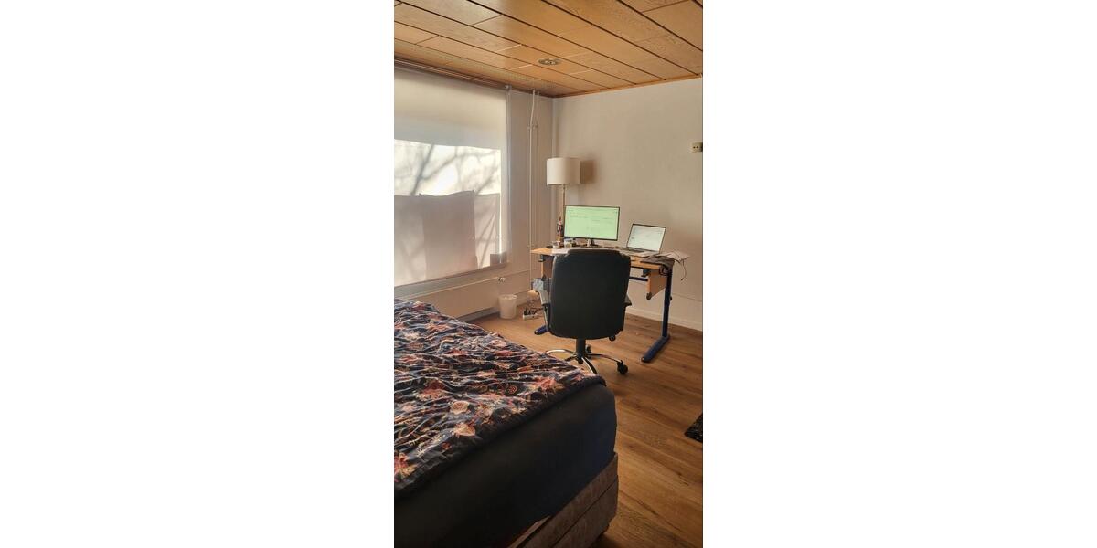 Etagenwohnung Essen Stadtbezirk III - 4 Zimmer, 103 m&sup2;, 1.075&euro; | Angebot:26292985