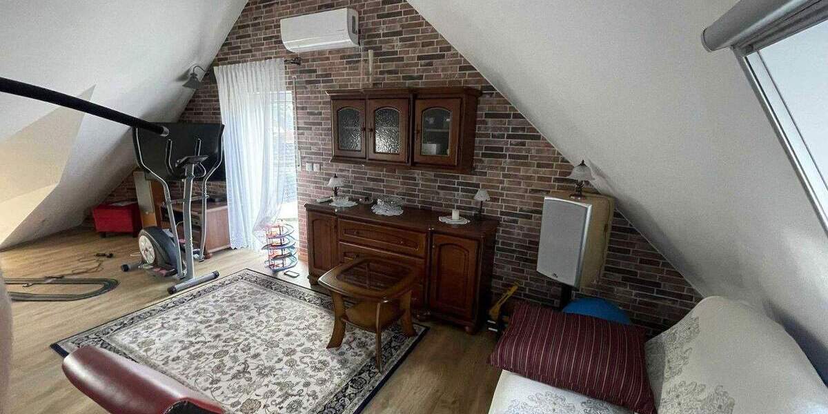 Reihenendhaus Rheinberg - 8 Zimmer, 255 m&sup2;, 690.000&euro; | Angebot:25674889