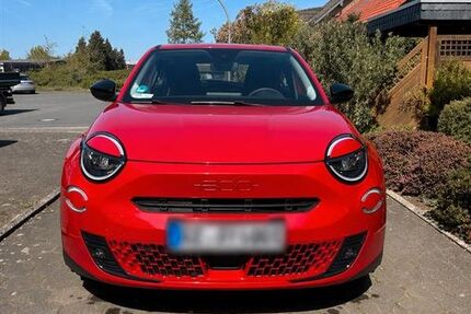 Fiat 600e 27.000 km 23.990 &euro; Dorsten 46282