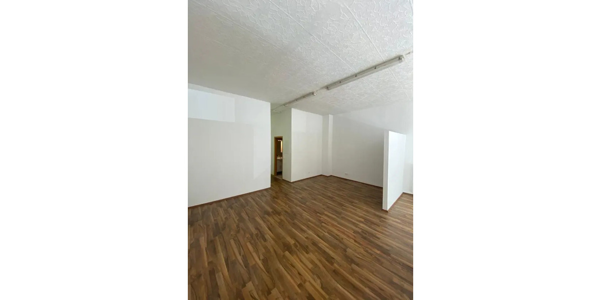 Gewerbeobjekt Duisburg Hamborn - 700&euro; | Angebot:25236748