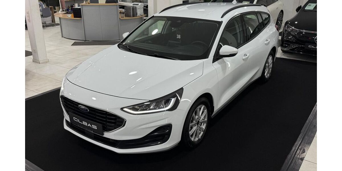 Ford Focus 27.863 km 18.900 &euro; Gelsenkirchen 45891