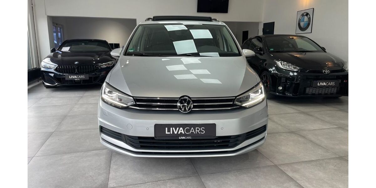 VW Touran 9.322 km 29.999 &euro; Oberhausen 46049