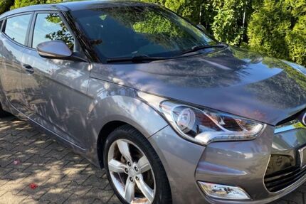 Hyundai Veloster 148.500 km 6.490 &euro; Oer Erkenschwick 45739