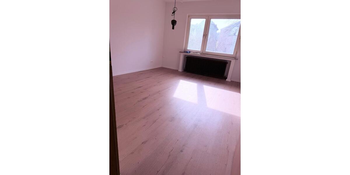 Etagenwohnung Bochum Bochum-Mitte - 2 Zimmer, 42 m&sup2;, 500&euro; | Angebot:26250325