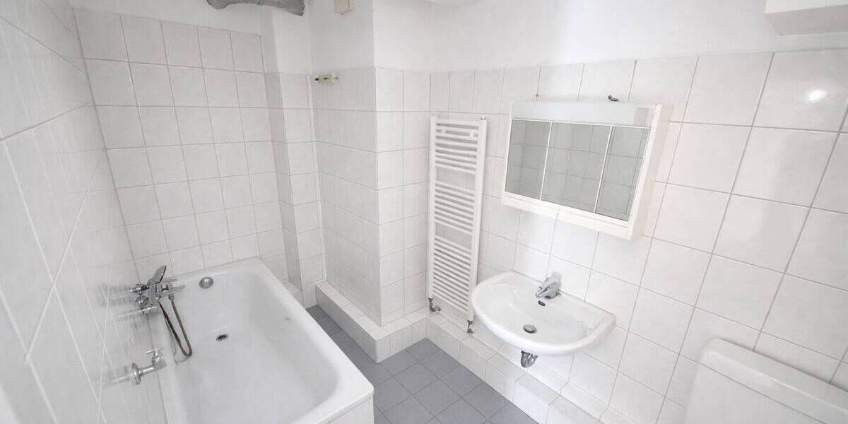 Zimmer Gelsenkirchen Altstadt - 1 Zimmer, 63 m&sup2;, 590&euro; | Angebot:26068822