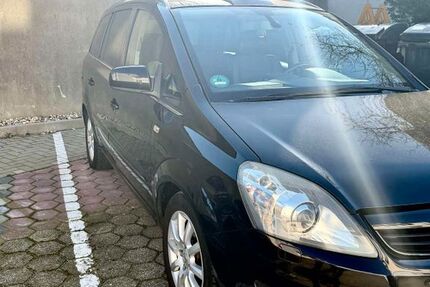 Opel Zafira 174.000 km 4.200 &euro; Essen 45141