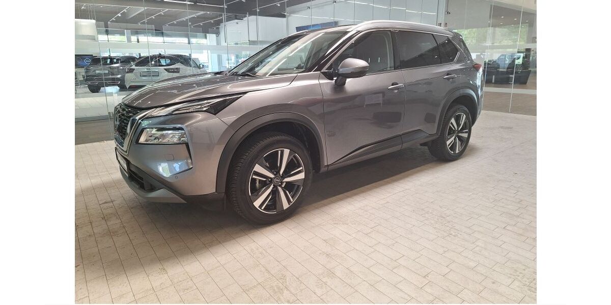 Nissan X-Trail 32.909 km 26.990 &euro; Duisburg 47167