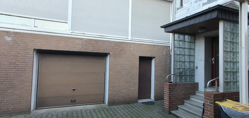 Doppelhaushälfte Voerde (Niederrhein) - 8 Zimmer, 149 m&sup2;, 440.000&euro; | Angebot:25571247