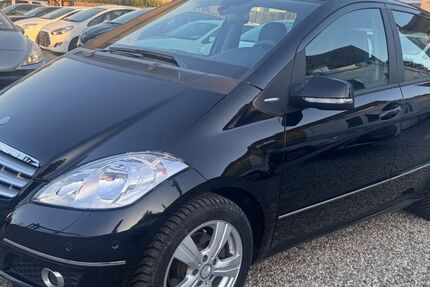 Mercedes-Benz A 160 44.000 km 8.999 &euro; Essen 45355