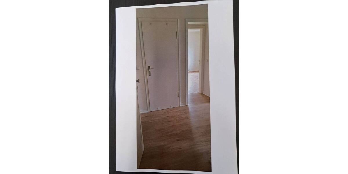 Etagenwohnung Duisburg Mittelmeiderich - 2 Zimmer, 80 m&sup2;, 700&euro; | Angebot:26779078