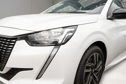 Peugeot 208 15.070 km 16.890 &euro; Herne 44625