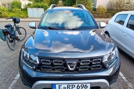 Dacia Duster 90.000 km 10.900 &euro; Essen 45355
