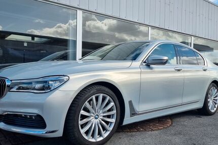 BMW 730 126.747 km 32.900 &euro; Wesel 46485