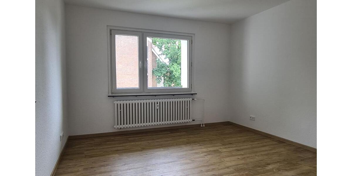 Etagenwohnung Duisburg Duisburg-Mitte - 3 Zimmer, 61 m&sup2;, 615&euro; | Angebot:26300933
