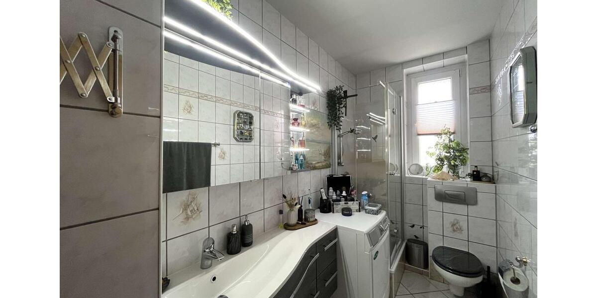 Etagenwohnung Essen Stadtbezirk II - 3 Zimmer, 77 m&sup2;, 998&euro; | Angebot:25859708