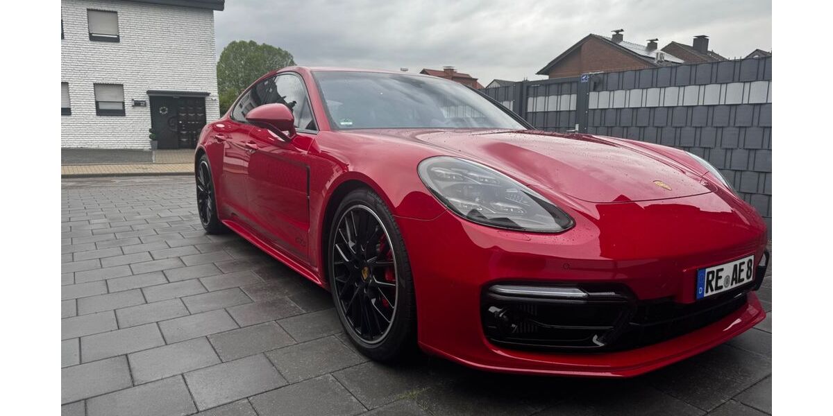 Porsche Panamera 151.000 km 64.900 &euro; Marl 45768