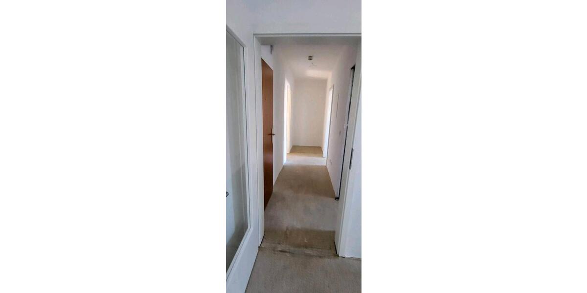 Etagenwohnung Dinslaken Lohberg - 3 Zimmer, 75 m&sup2;, 650&euro; | Angebot:25925617