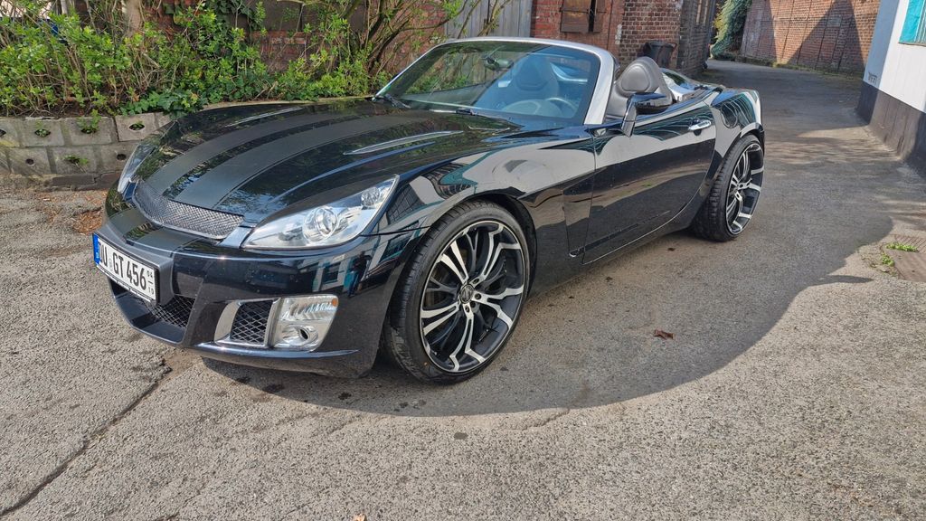 Opel GT 84.000 km 16.950 &euro; Duisburg 47259