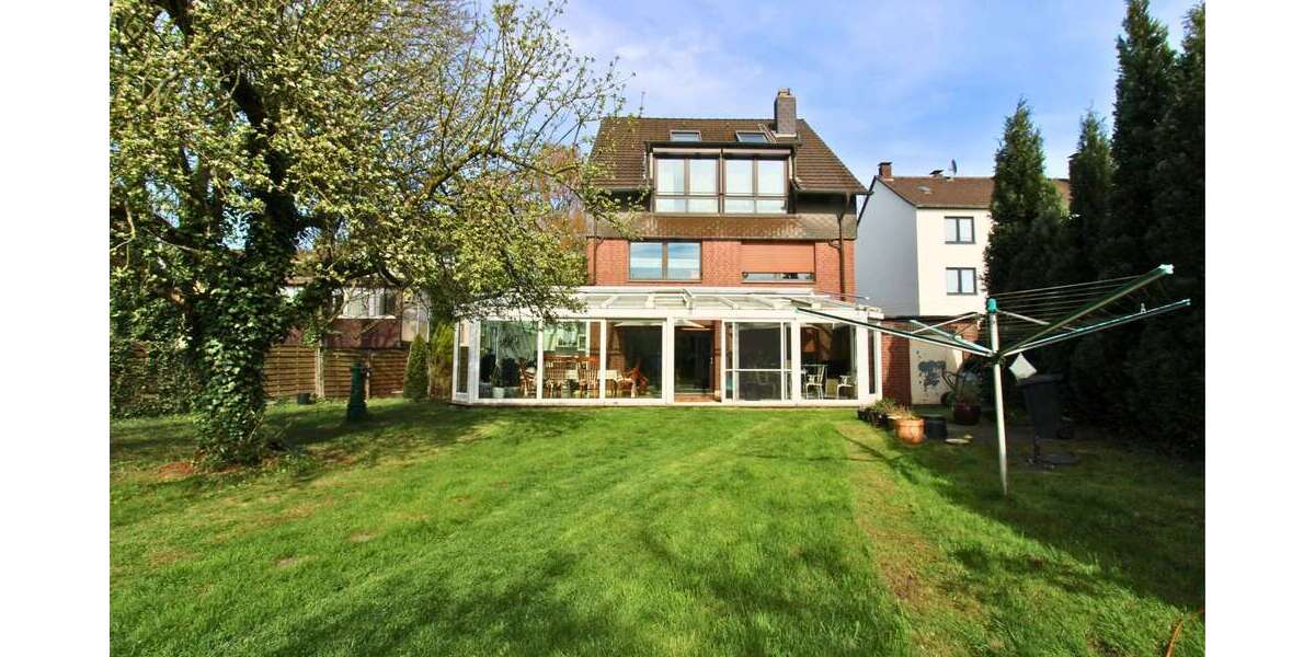 Einfamilienhaus Essen Stadtbezirk IV - 6 Zimmer, 266 m&sup2;, 940.000&euro; | Angebot:26763840