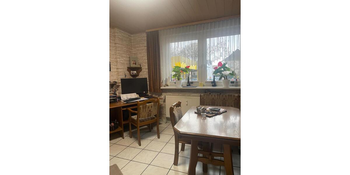 Hochparterre Bochum Bochum-Mitte - 4.5 Zimmer, 94 m&sup2;, 925&euro; | Angebot:26253487
