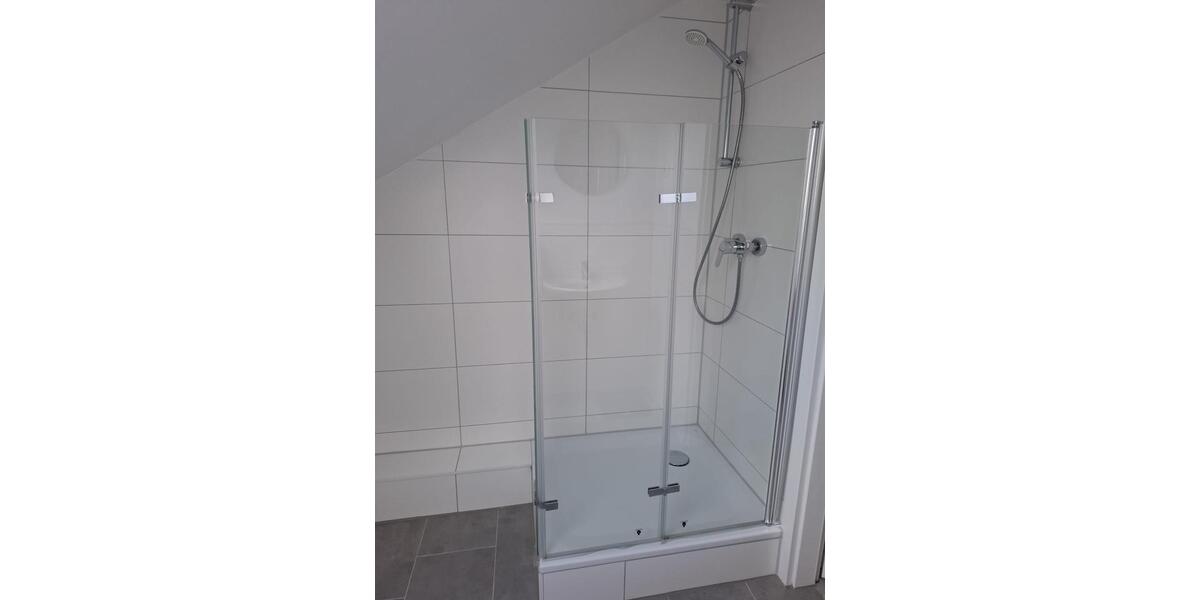 Dachgeschoßwohnung Essen Stadtbezirk V - 2 Zimmer, 51 m&sup2;, 581&euro; | Angebot:26252216