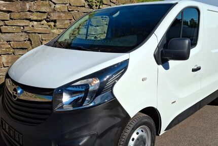 Opel Vivaro 75.500 km 13.900 &euro; Mülheim an der Ruhr 45481