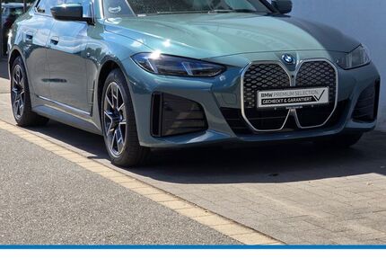 BMW i4 26.399 km 50.890 &euro; Dinslaken 46535