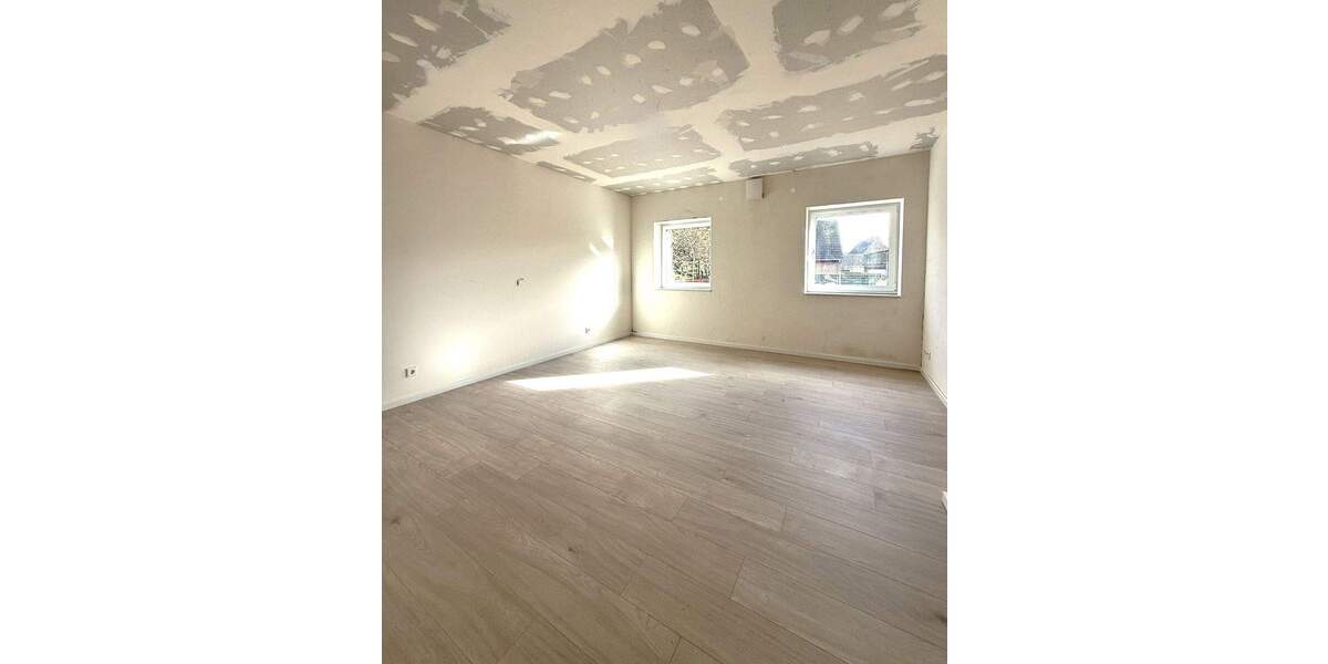 Etagenwohnung Borken Weseke - 5 Zimmer, 135 m&sup2;, 389.000&euro; | Angebot:25690467