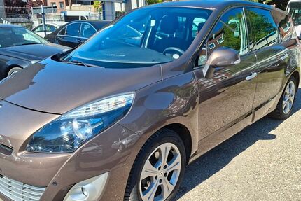 Renault Scenic 157.000 km 3.899 &euro; Oberhausen 46149