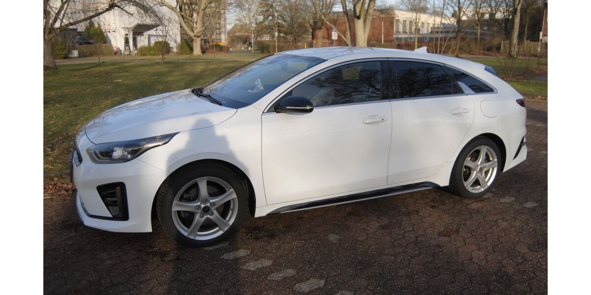 Kia pro ceed / ProCeed 106.000 km 14.500 &euro; Raesfeld 46348