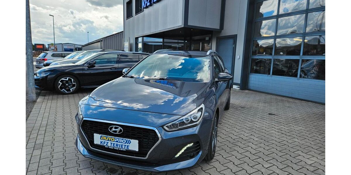 Hyundai i30 137.501 km 10.990 &euro; Rhede 46414
