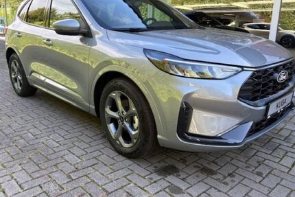 Ford Kuga 1.127 km 29.880 &euro; Voerde 46562