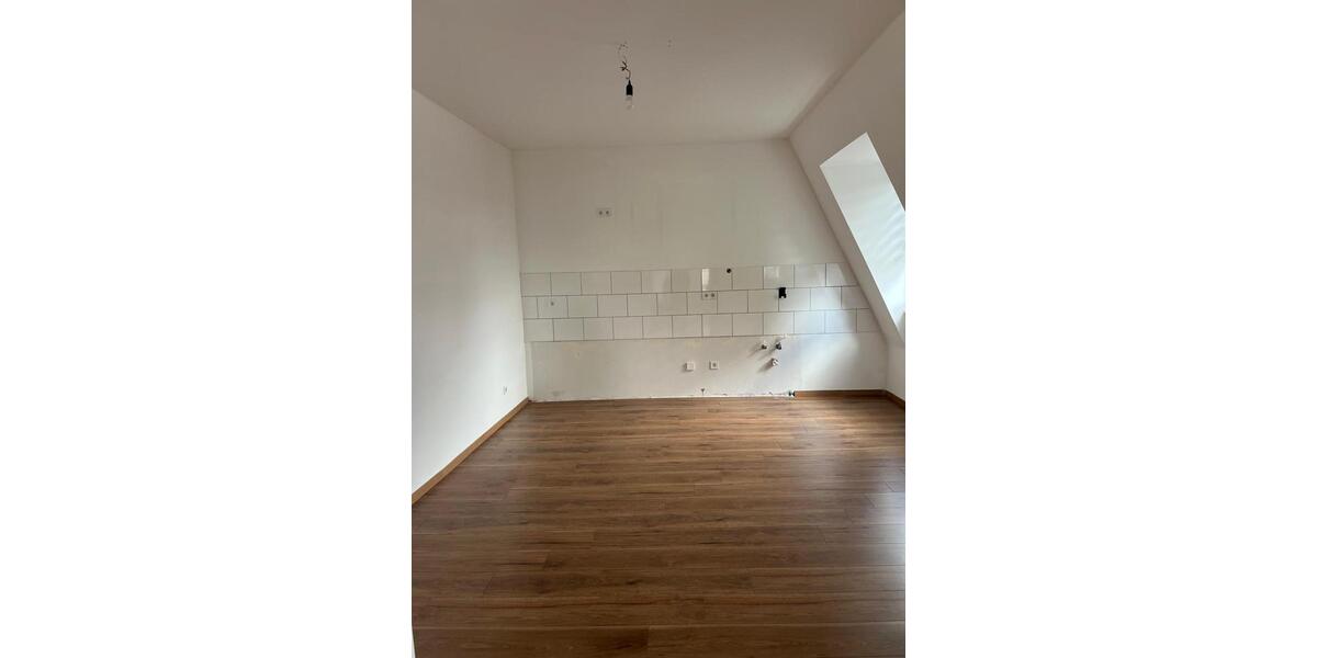 Etagenwohnung Bochum Bochum-Mitte - 3 Zimmer, 107 m&sup2;, 860&euro; | Angebot:25053436