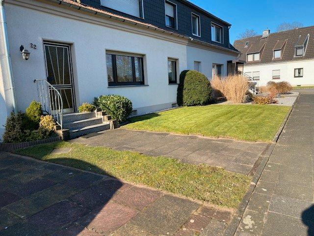 Doppelhaushälfte Rheinberg - 6 Zimmer, 120 m&sup2;, 220.000&euro; | Angebot:26196104