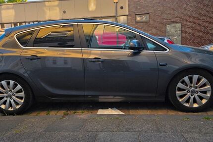 Opel Astra 136.000 km 5.500 &euro; Duisburg 47055