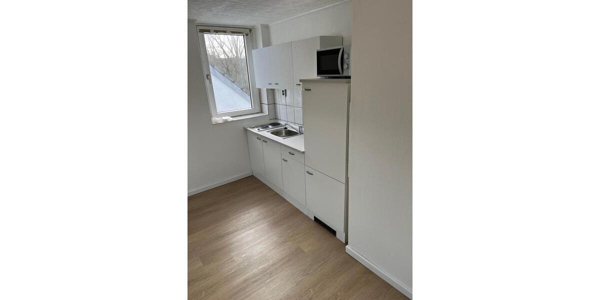 Dachgeschoßwohnung Essen Stadtbezirk VII - 2 Zimmer, 34 m&sup2;, 390&euro; | Angebot:26035225